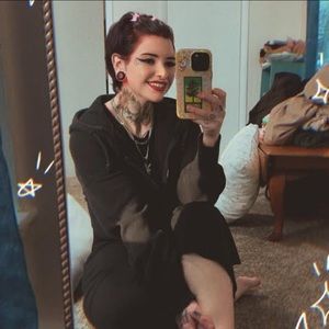 Meet your Posher, Sierra